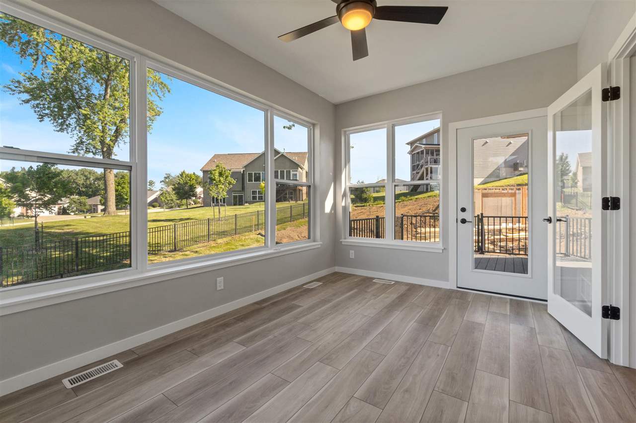 2956 Pine Hill Trce
