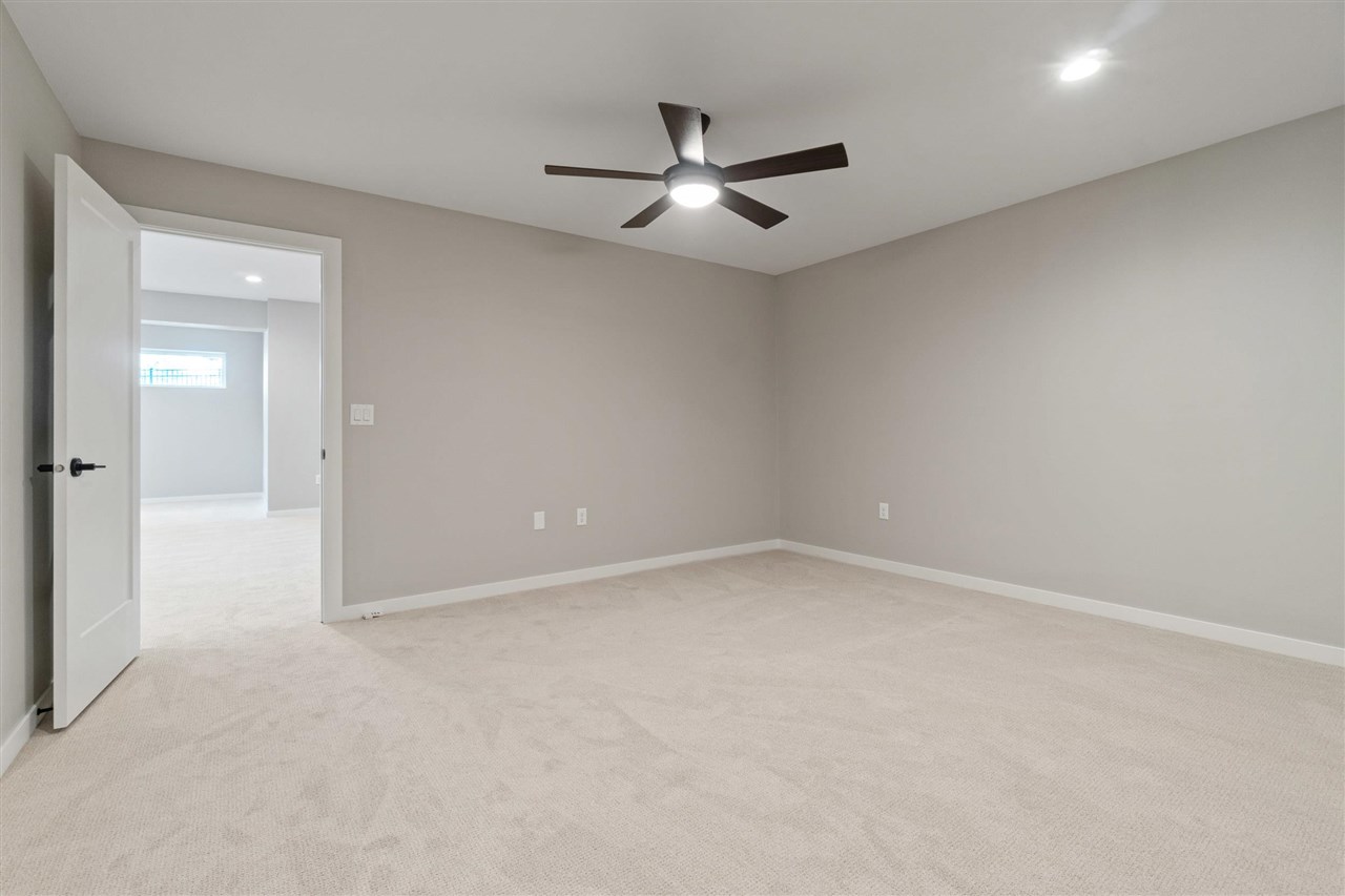2956 Pine Hill Trce