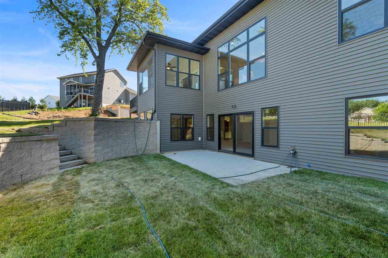 2956 Pine Hill Trce