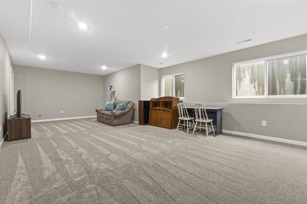 410 N Colton Dr