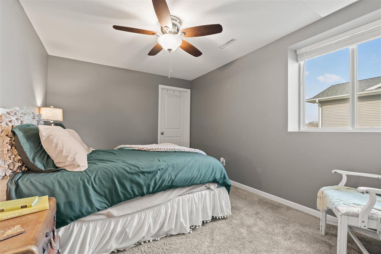 1149 Manitou Trl