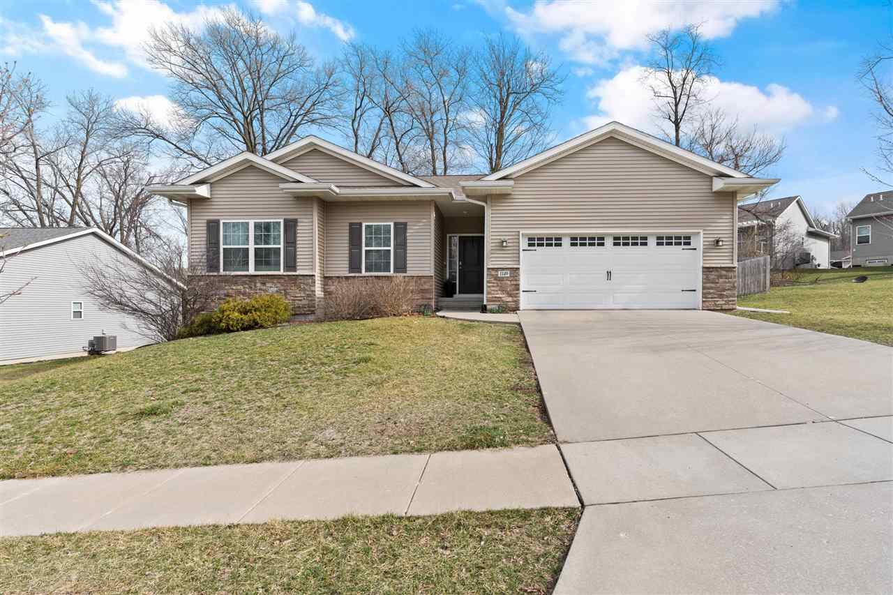 1149 Manitou Trl