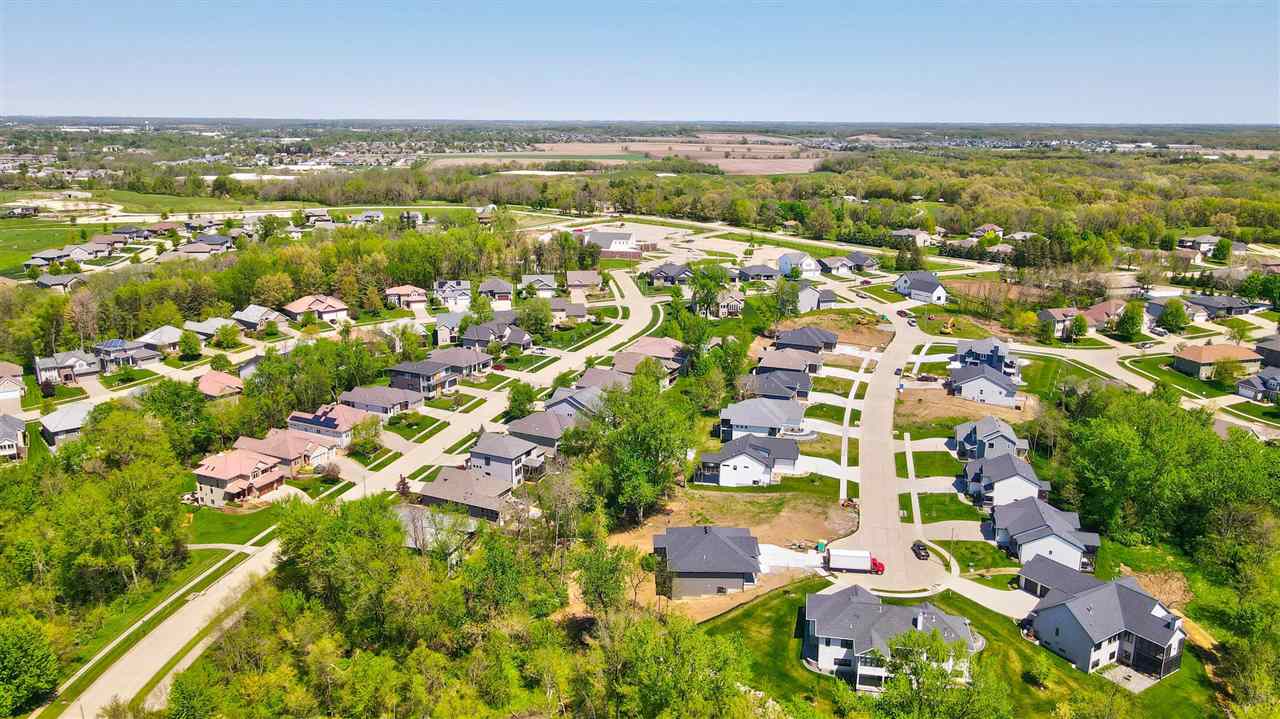 2908 Pine Hill Trce