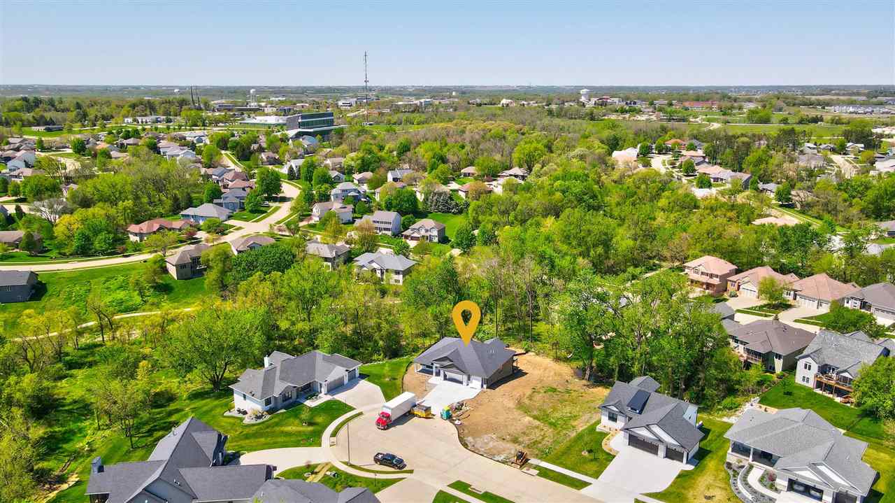 2908 Pine Hill Trce