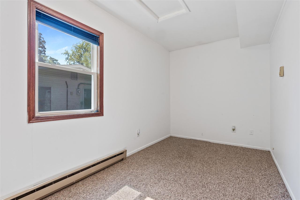 1433 Franklin St.