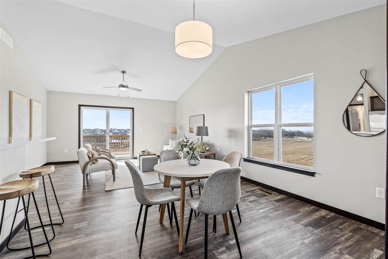401 - 407 Chloe Dr.