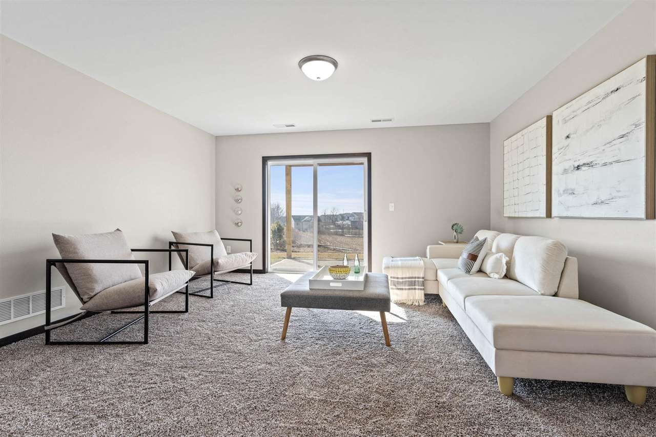401 - 407 Chloe Dr.
