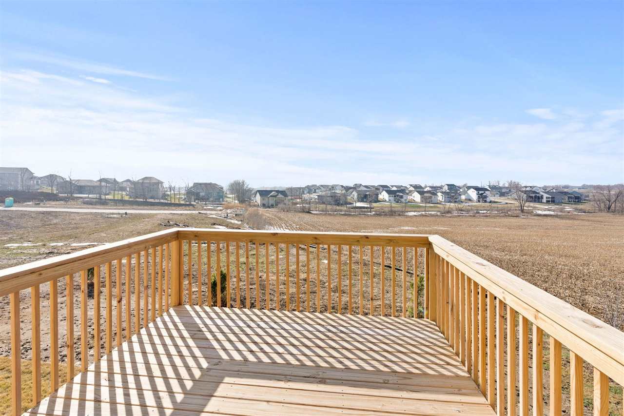 401 - 407 Chloe Dr.