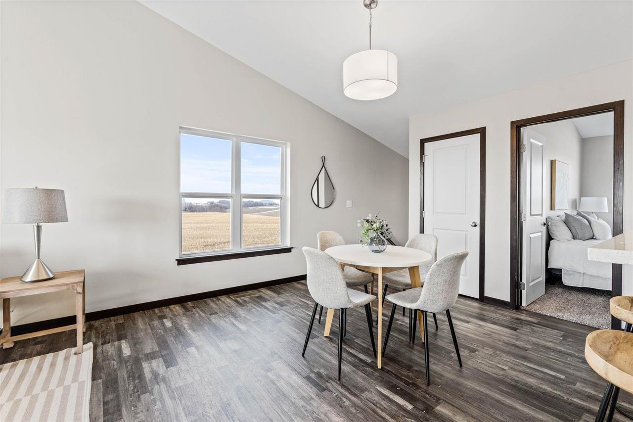 401 - 407 Chloe Dr.