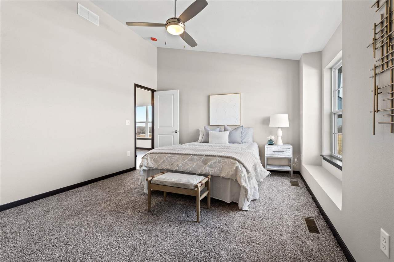 401 - 407 Chloe Dr.