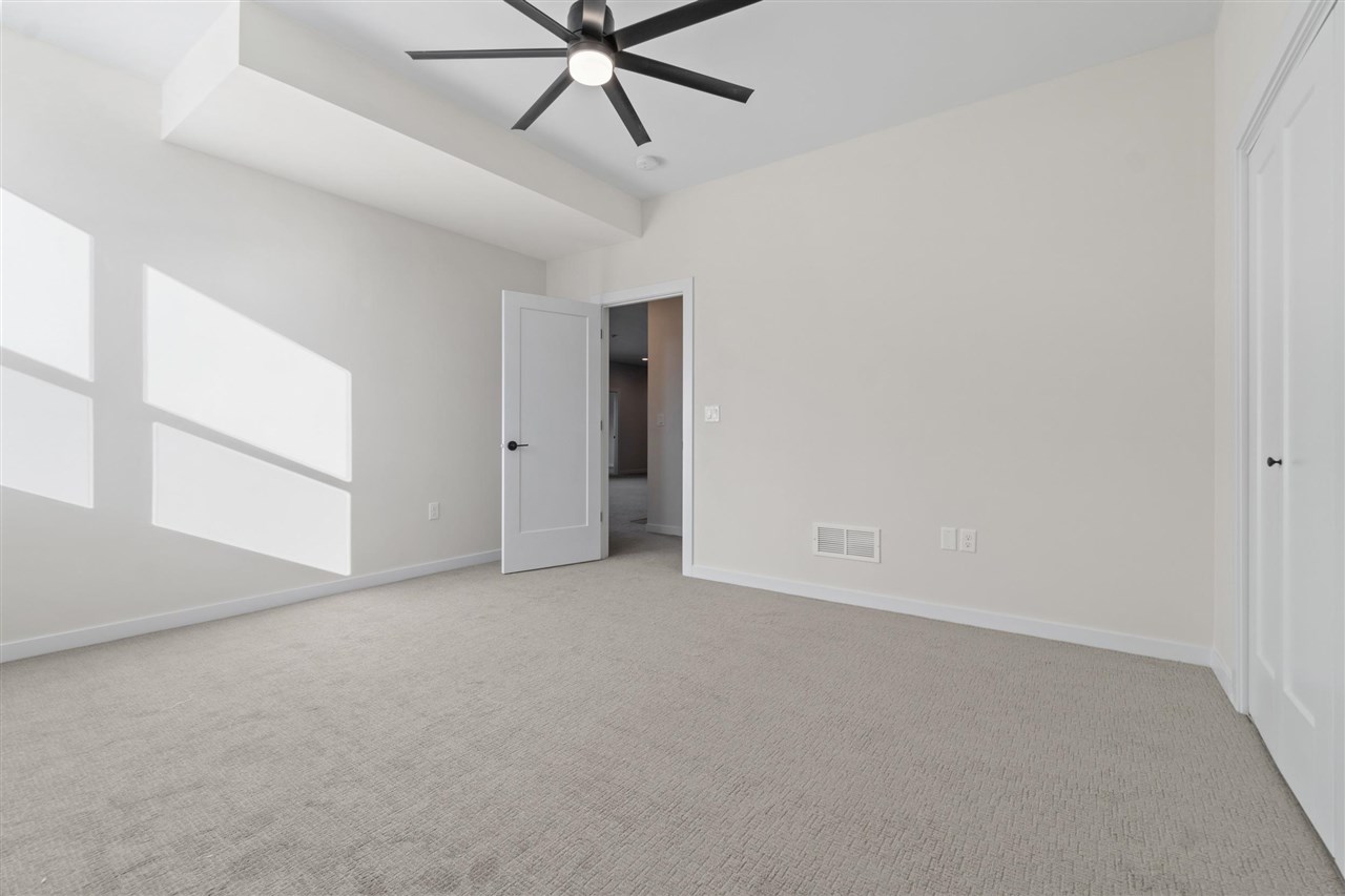 2964 Pine Hill Trce