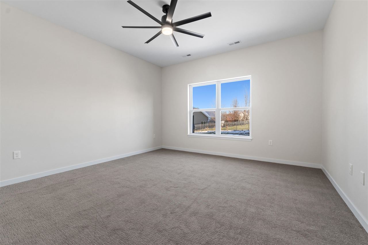 2964 Pine Hill Trce