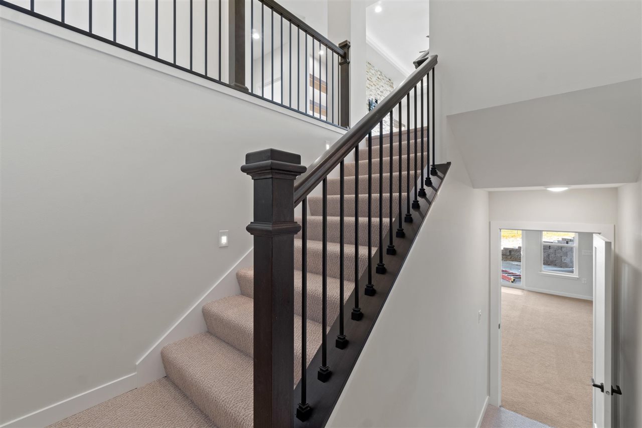 2964 Pine Hill Trce