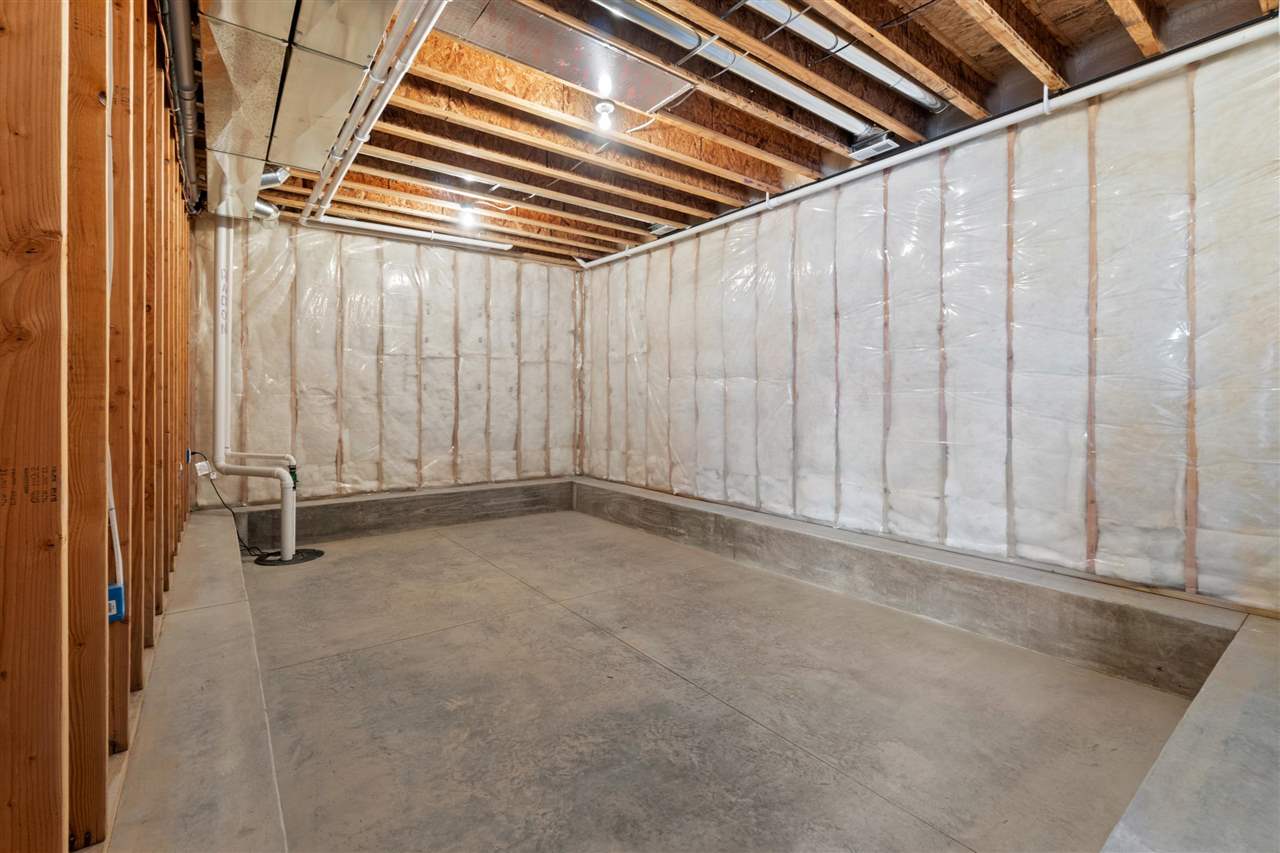 2964 Pine Hill Trce