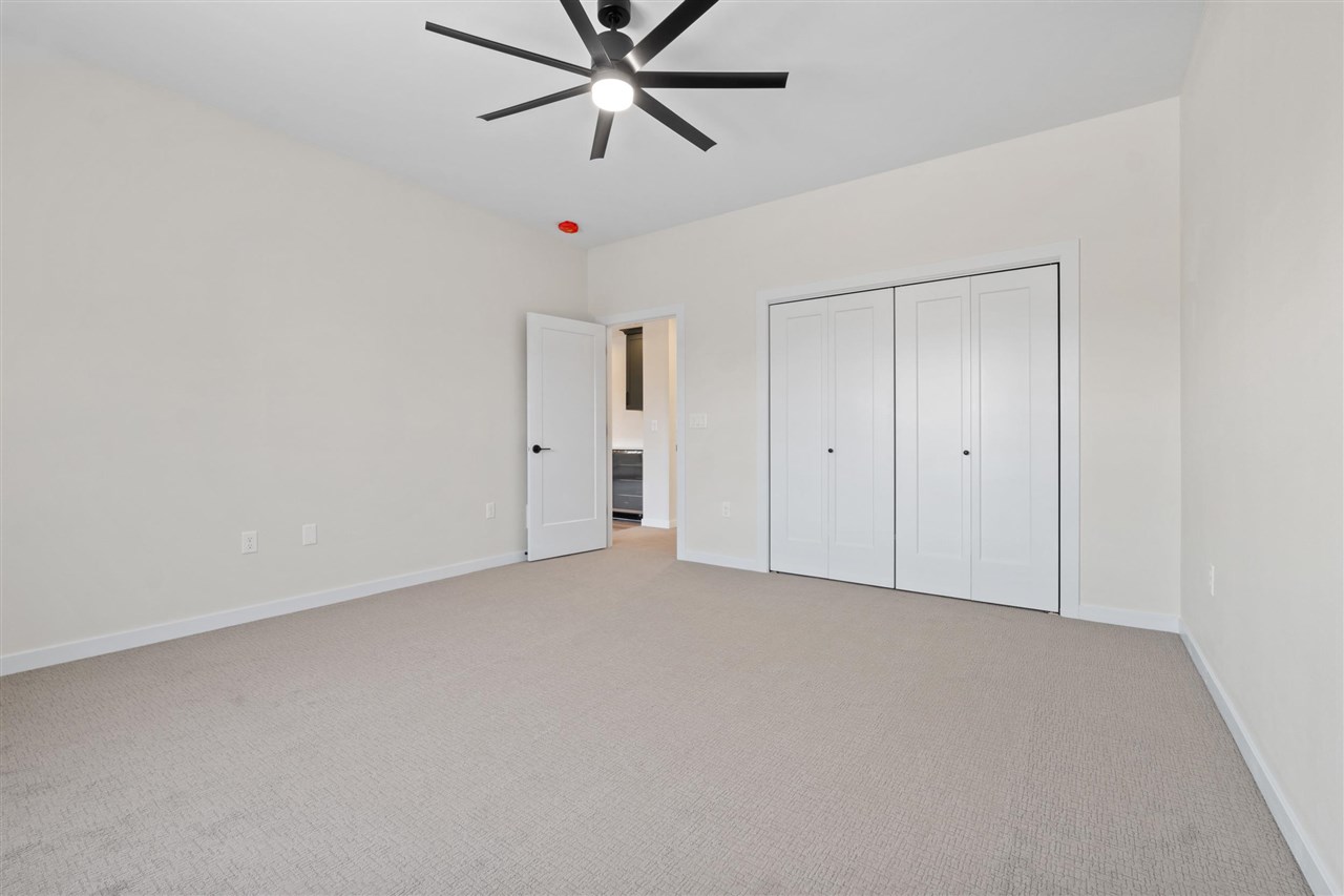 2964 Pine Hill Trce
