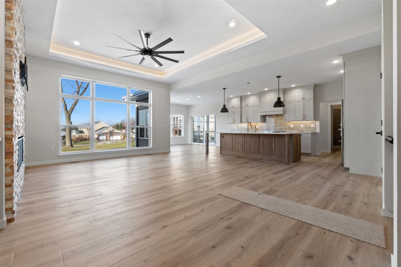 2964 Pine Hill Trce
