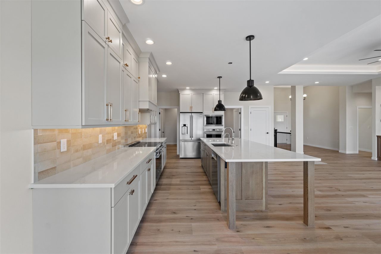 2964 Pine Hill Trce