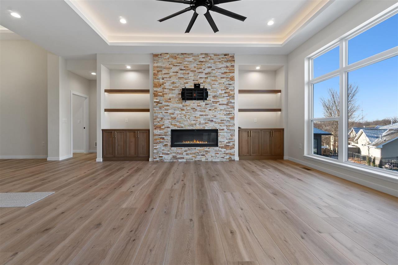 2964 Pine Hill Trce