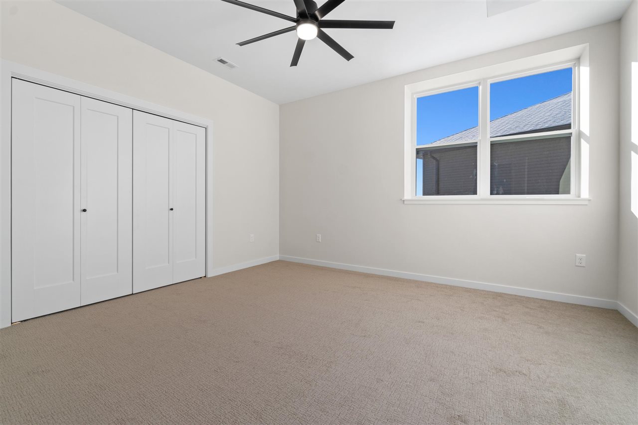2964 Pine Hill Trce