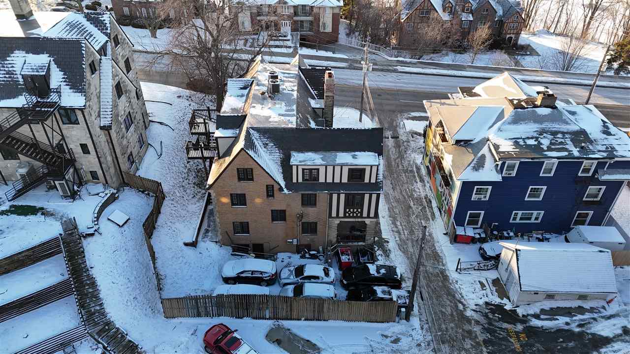 716 N Dubuque St