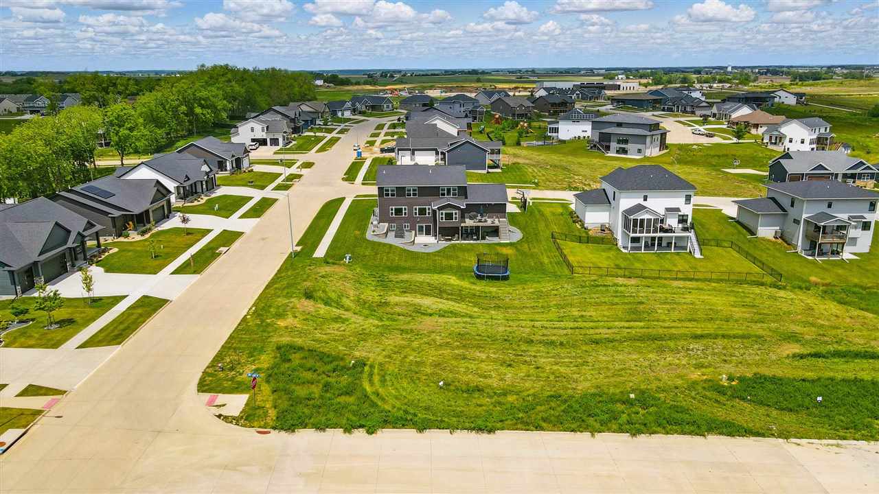 1506 Green Oak Pass
