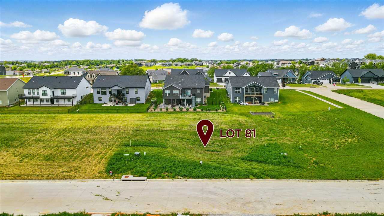 805 Rock Ridge Ct