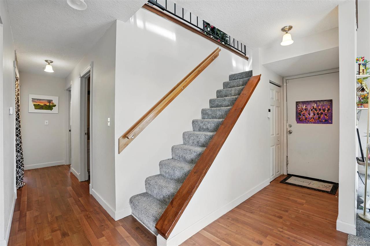 215 40th St Dr SE Unit: 304