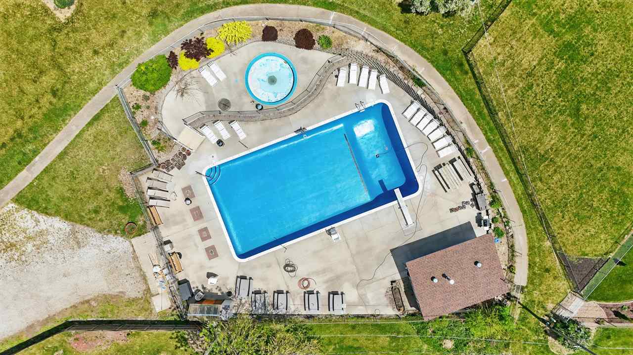 215 40th St Dr SE Unit: 304