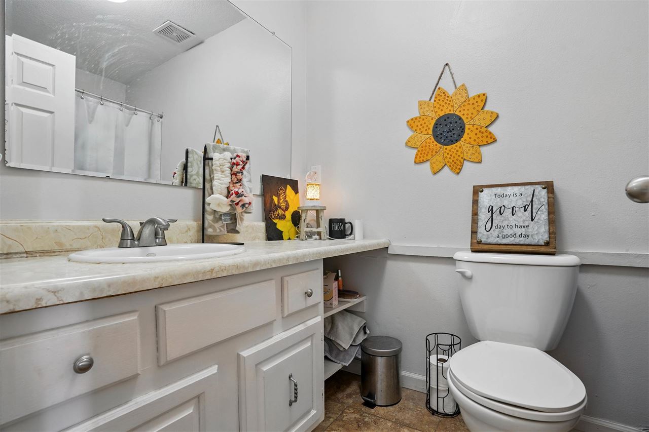 215 40th St Dr SE Unit: 304