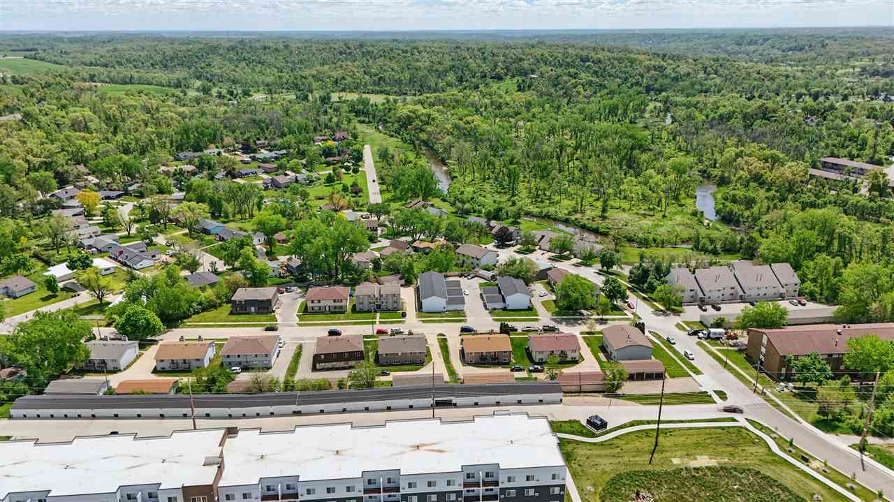 215 40th St Dr SE Unit: 304