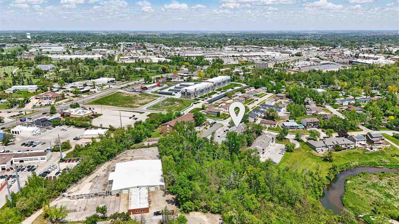 215 40th St Dr SE Unit: 304