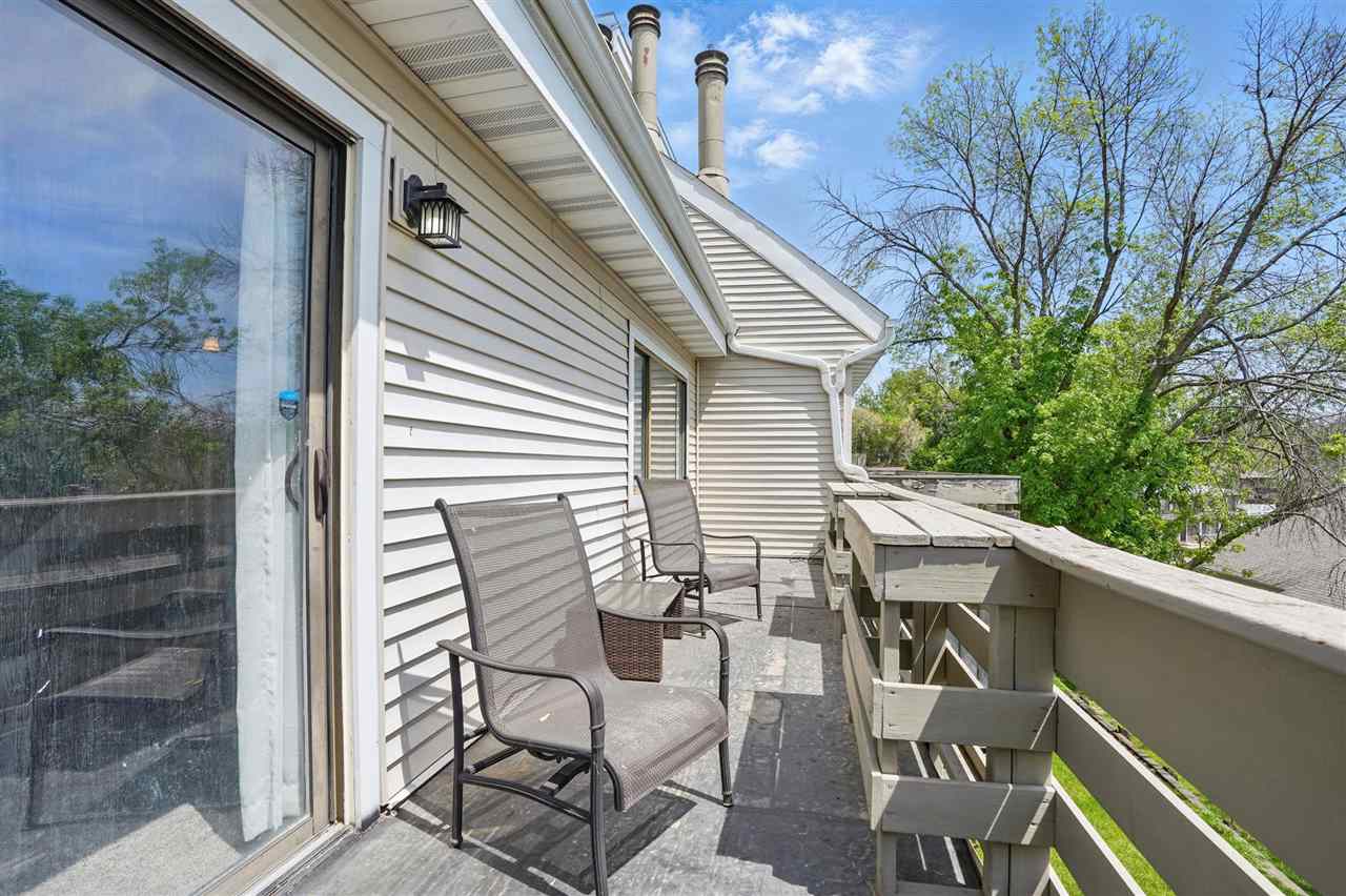 215 40th St Dr SE Unit: 304