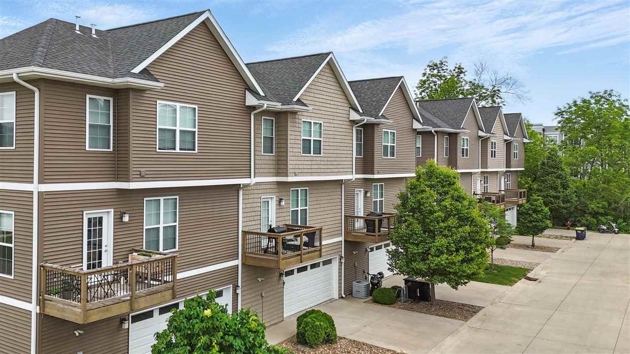 330 Clark Dr Unit: 2