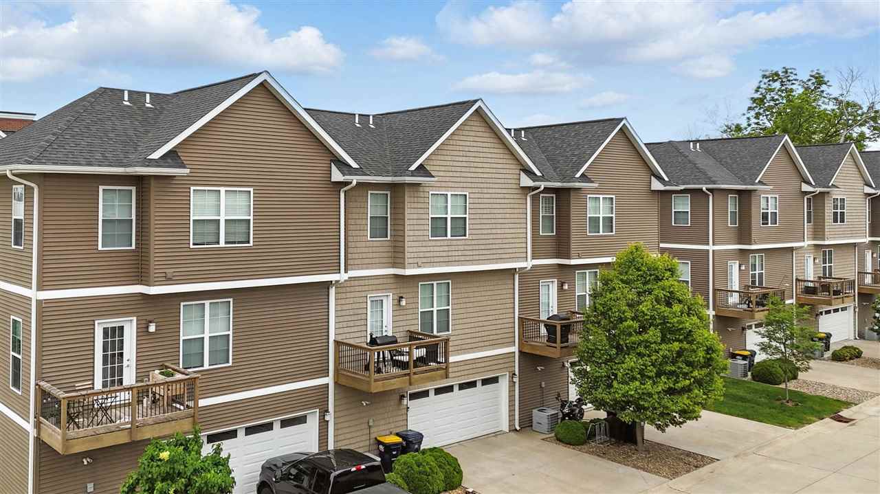 330 Clark Dr Unit: 2