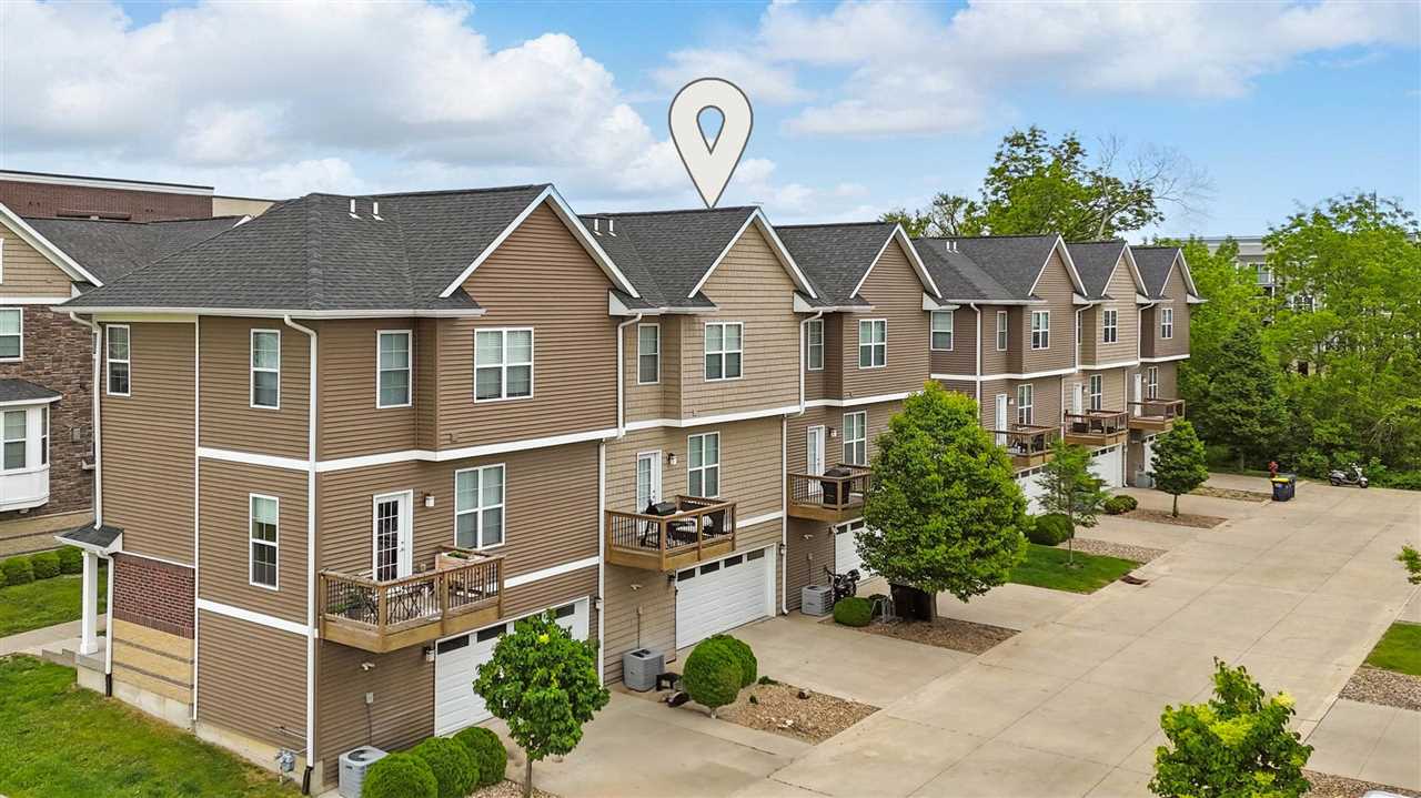 330 Clark Dr Unit: 2