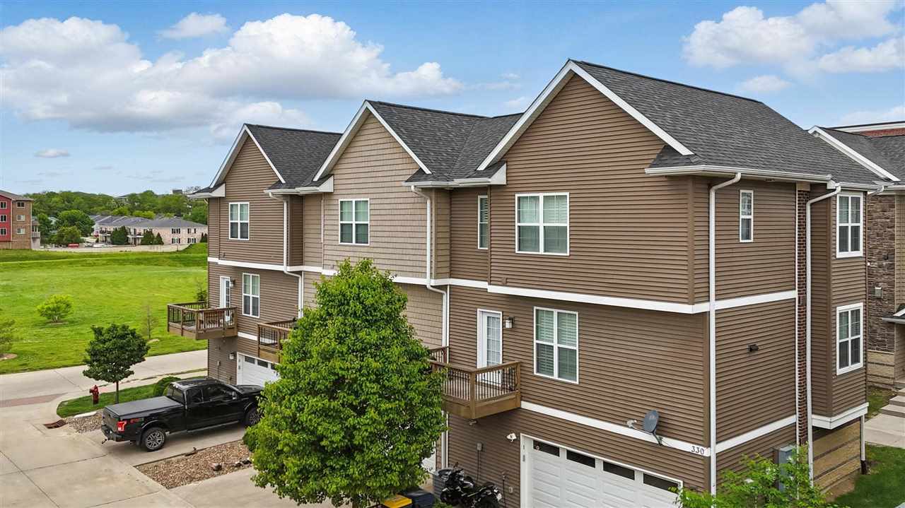 330 Clark Dr Unit: 2