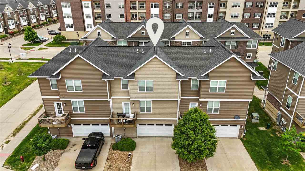 330 Clark Dr Unit: 2