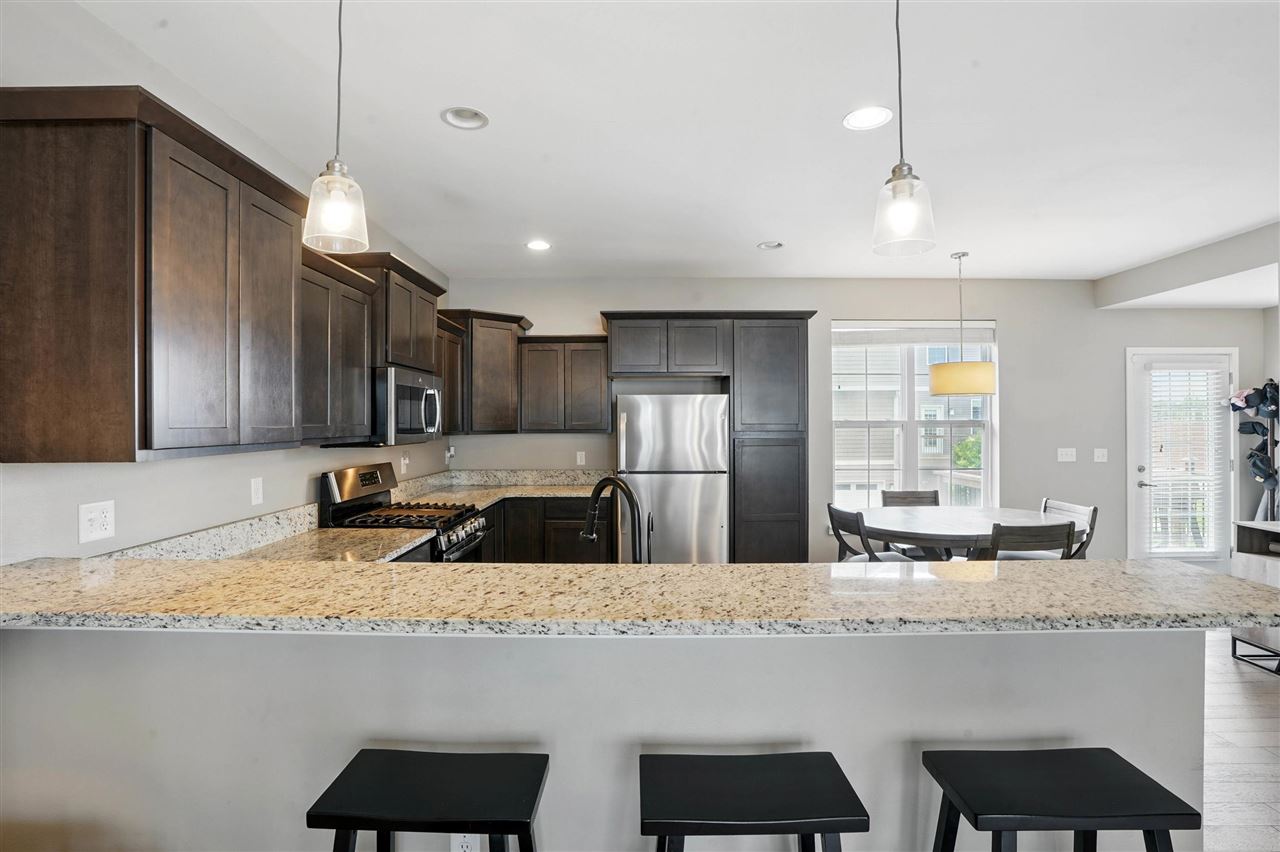 330 Clark Dr Unit: 2