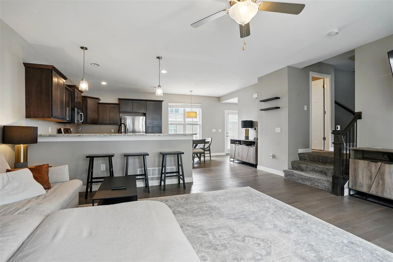 330 Clark Dr Unit: 2