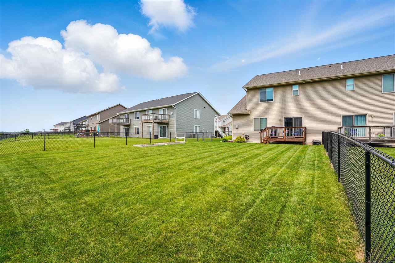 1175 Mary Ln