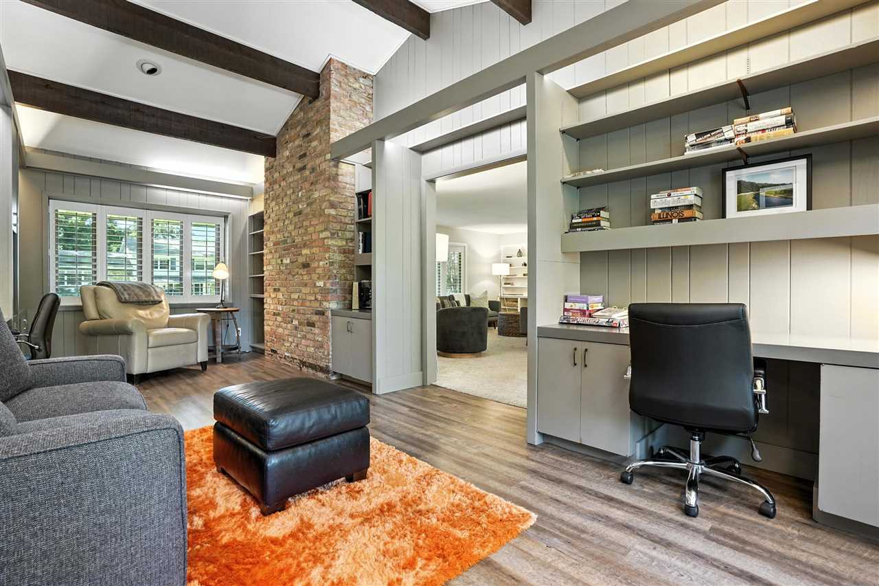 328 Highland Dr