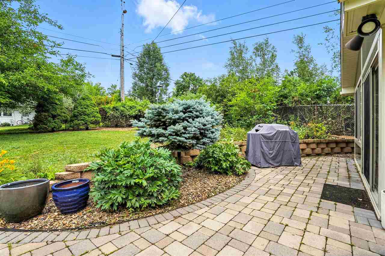 328 Highland Dr