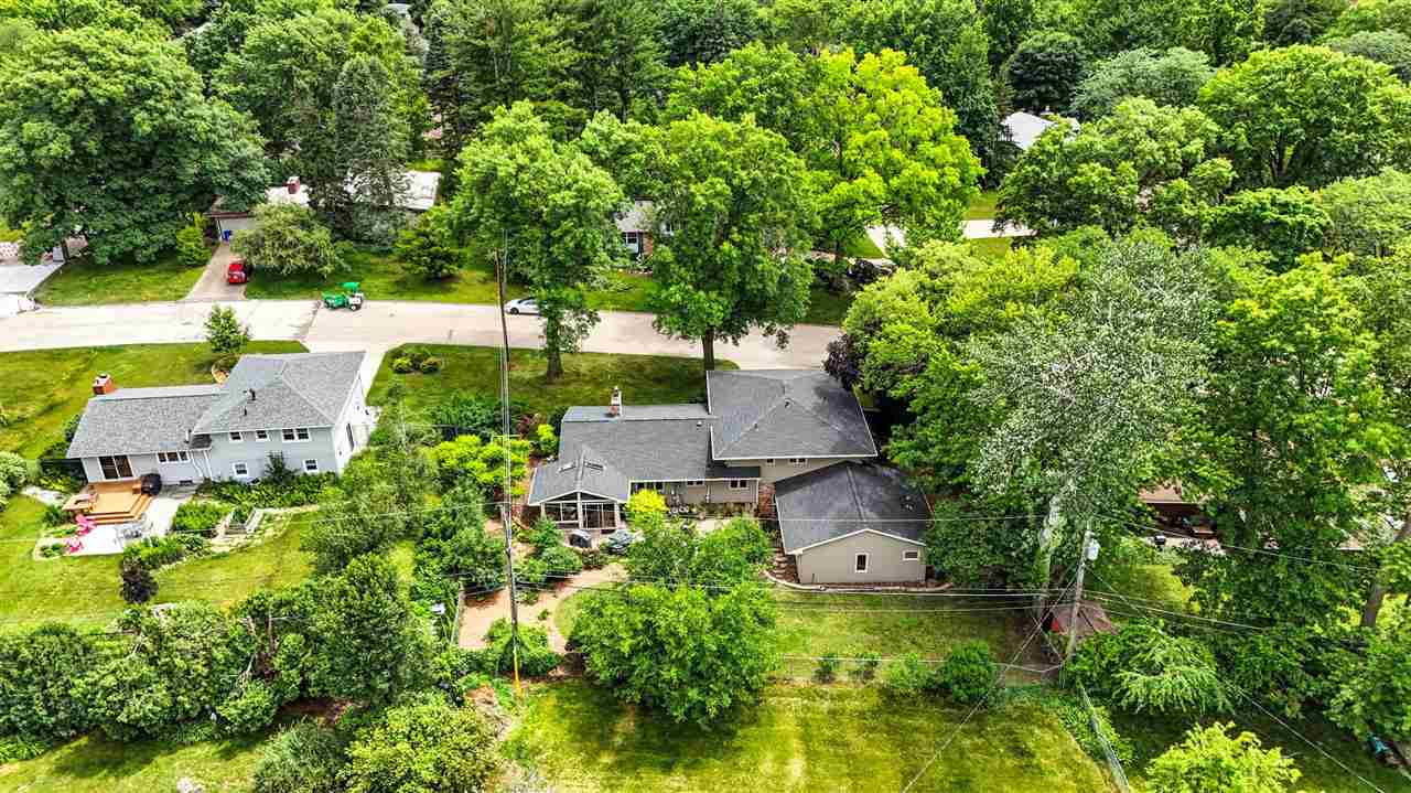 328 Highland Dr