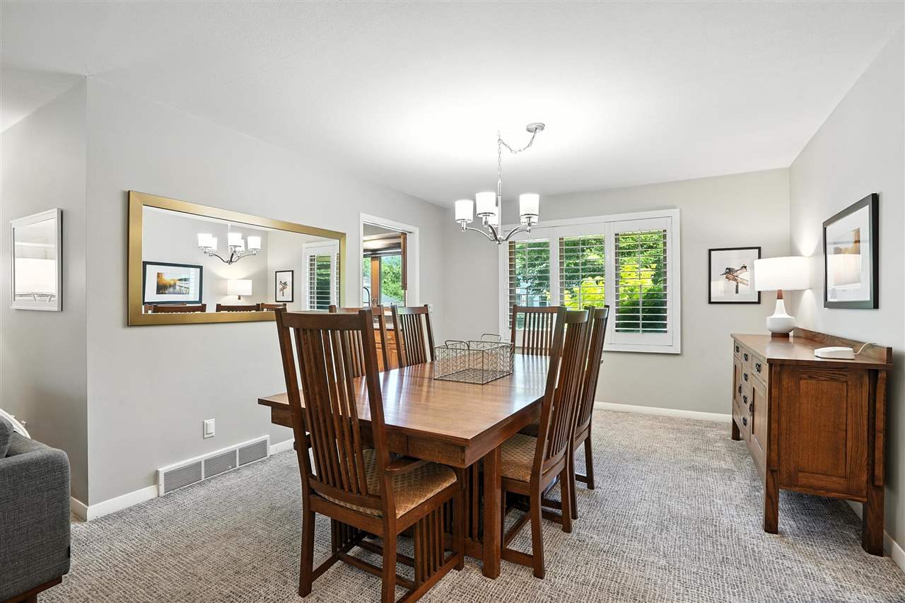 328 Highland Dr