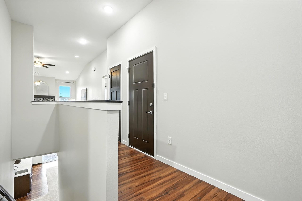 4432 Luke Dr