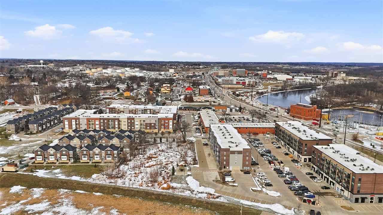 300 Clark Dr Unit: 1