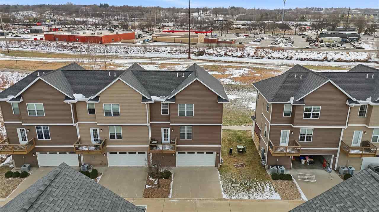 300 Clark Dr Unit: 1