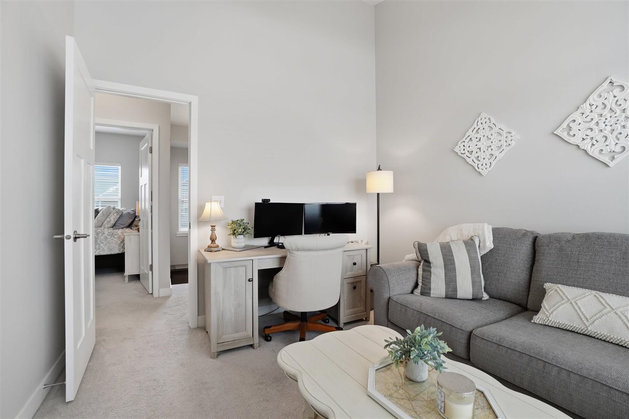 300 Clark Dr Unit: 1