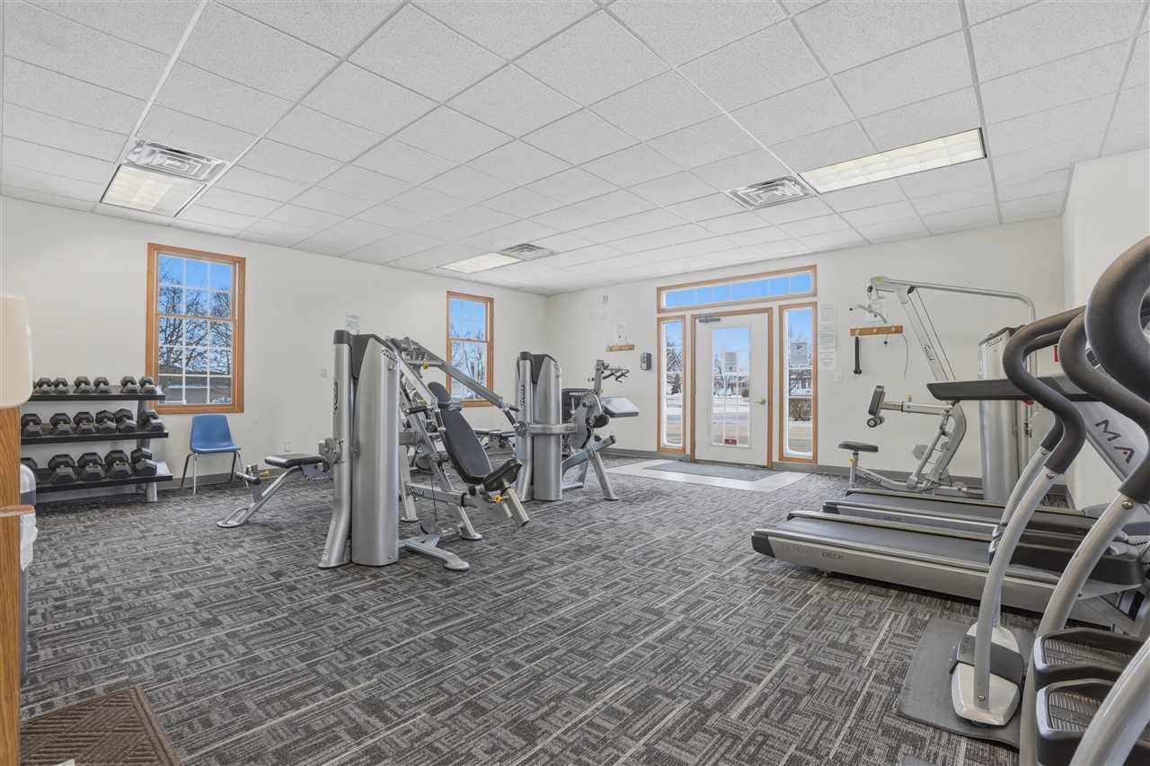 2824 Triple Crown Ln Unit: 9