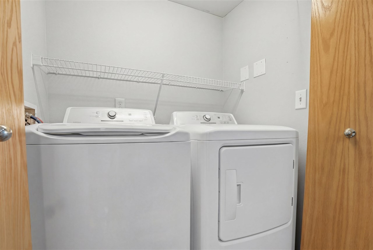 2824 Triple Crown Ln Unit: 9